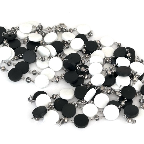 Black White Wooden Disc Facetted AB Crystals Necklace - Picture 3 of 9